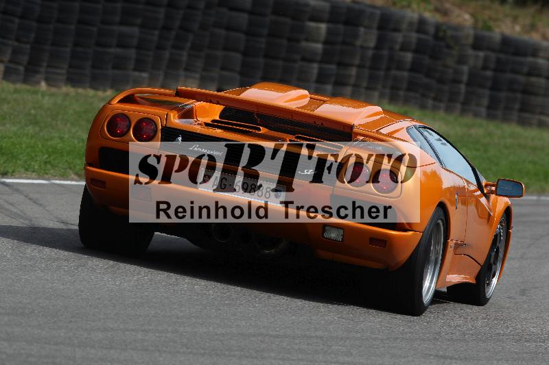 /Archiv-2022/58 30.08.2022 Caremotion  Auto Track Day ADR/Gruppe rot/1